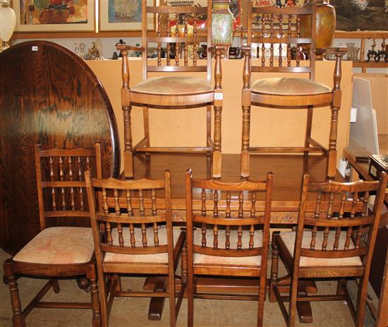 Oak extending dining table & 6 chairs